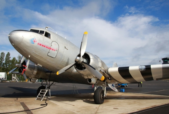 DC3 DAKOTA